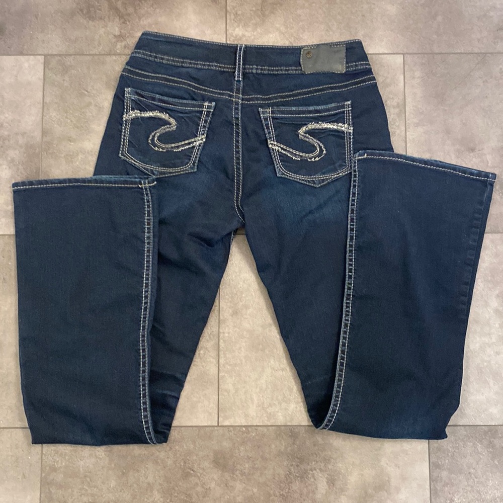 Silver jeans-like new Suki dark wash